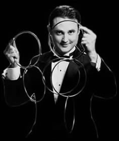 Photo of Magician Michael Chamberlin